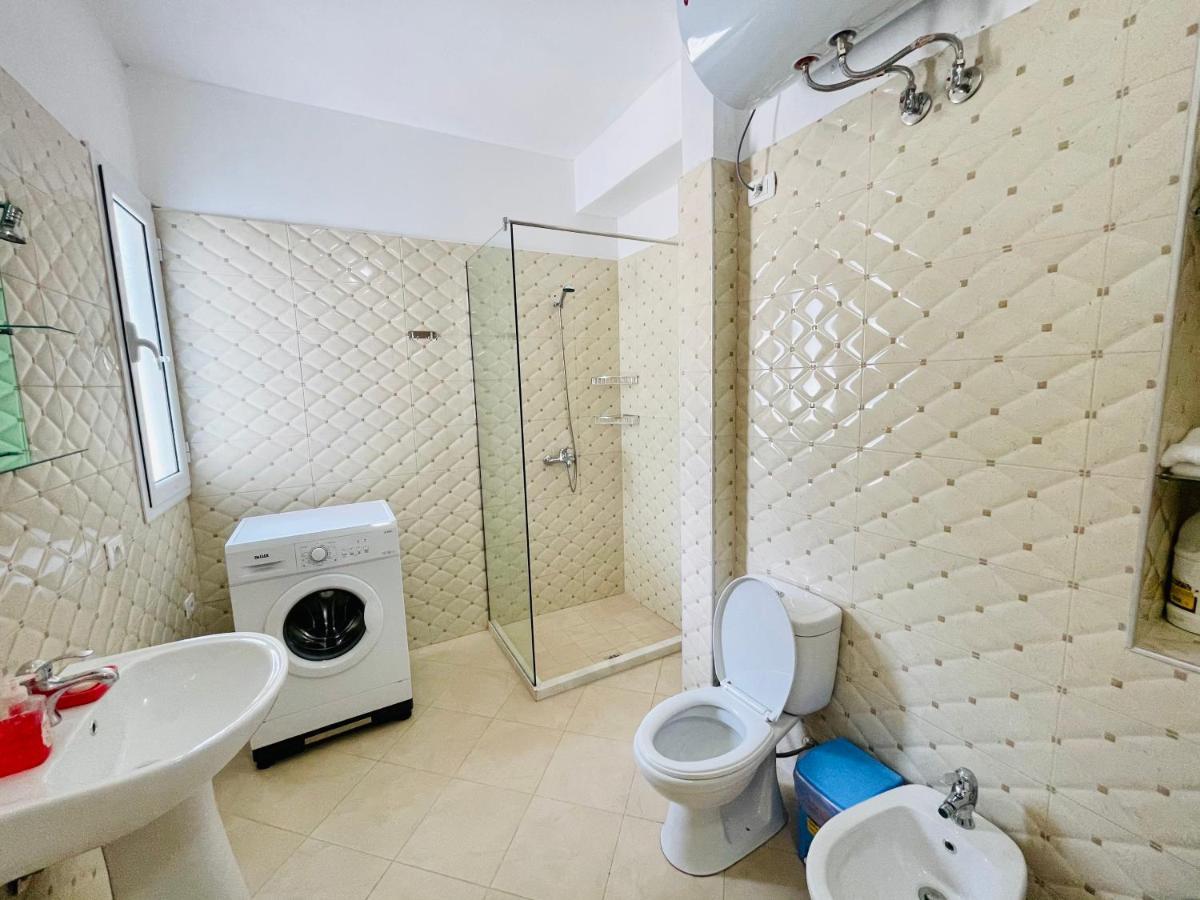Jico Travel - Bani Apartments Влёра Экстерьер фото